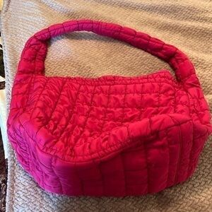 Do Everything In Love Pink Puffer Purse With Lots Of Pockets NWOT